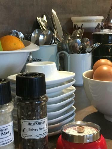 Hotel Les Bains Boyardville - H�tel Et Restaurant