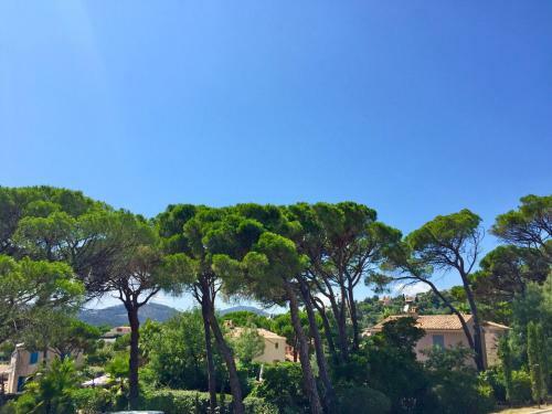 Holiday Home Le Mas D'esqui�re