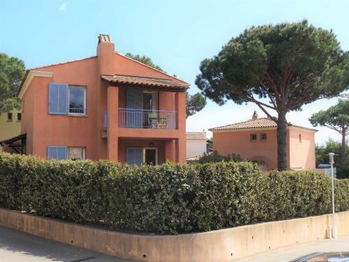 Holiday Home Le Mas D'esqui�re