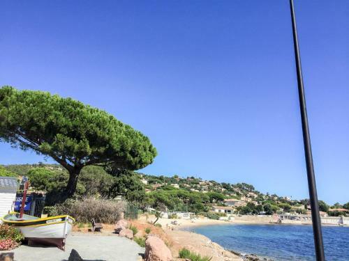 Holiday Home Le Mas D'esqui�re