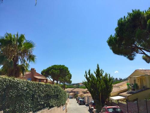Holiday Home Le Mas D'esqui�re