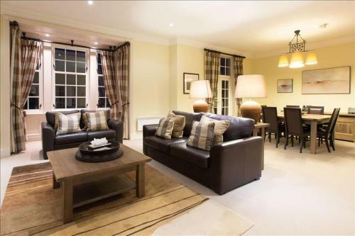Cameron Club Two Bed Golf View Apartment L106