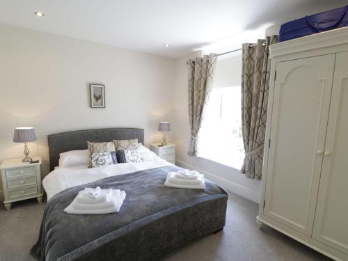 Dyffryn Farmhouse