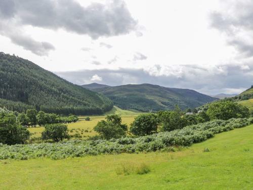 3 Strathanmore Cottages, Muir Of Ord