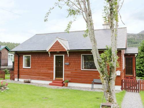 3 Strathanmore Cottages, Muir Of Ord