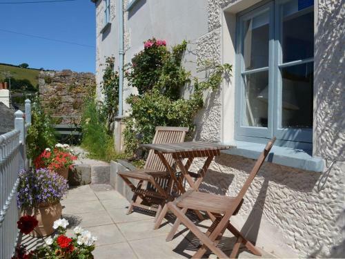 Trebyan, Kingsand