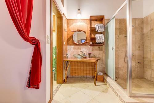 Mavi Keci Hotel