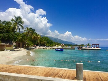 Hotel Moulin Sur Mer
