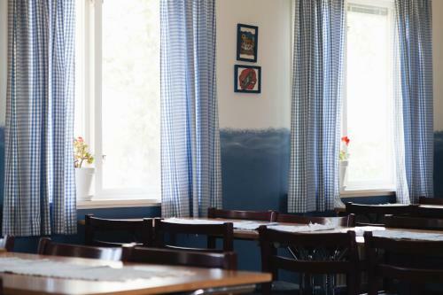 Hostal Visings� Vandrarhem