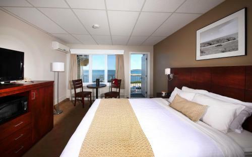 Ocean View Hotel
