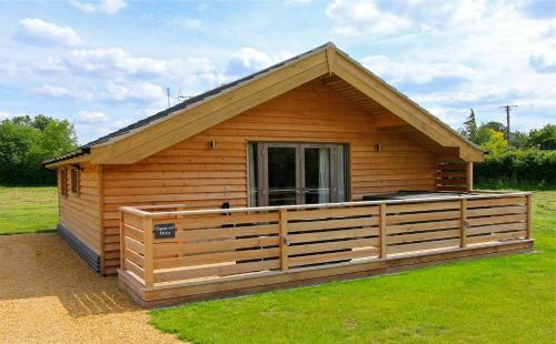 Fields End Lodges