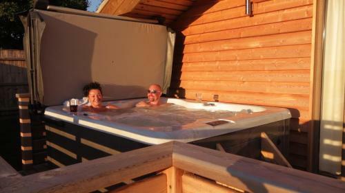 Fields End Lodges