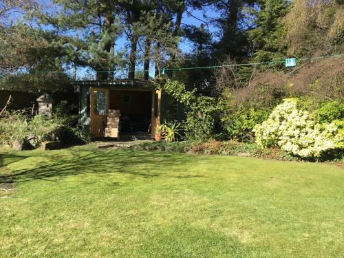 Ingleneuk Bed And Breakfast