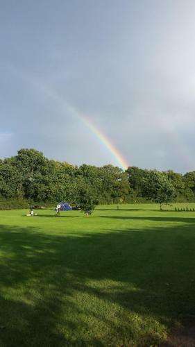 Glamping At Long Acres