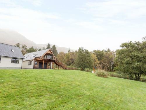 The Apartment, Fort William