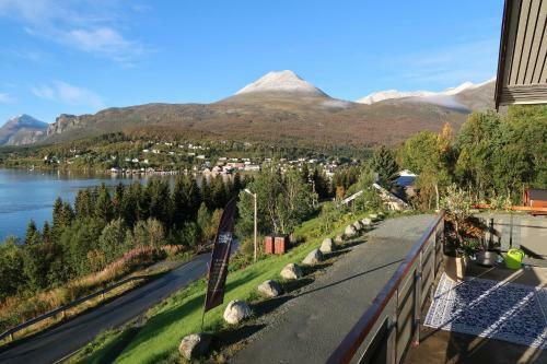 Magic Mountain Lodge - Lyngen
