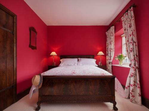 Holiday Home Hutchinghayes Farmhouse