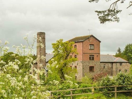 Leat Cottage Newland Mill, North Tawton