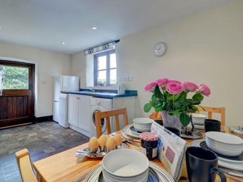 Spacious Holiday Home In Parracombe With Garden