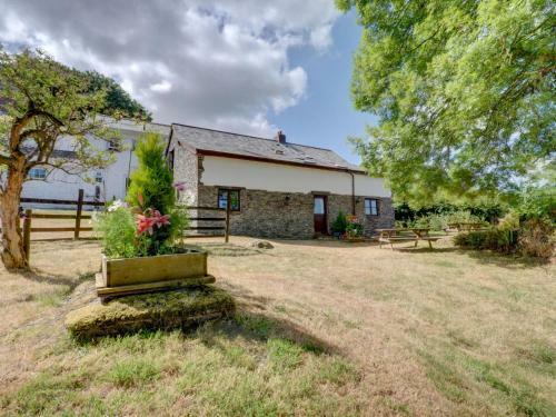 Spacious Holiday Home In Parracombe With Garden
