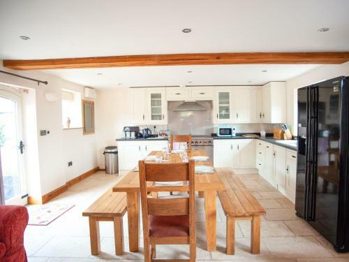Oakleigh Farm