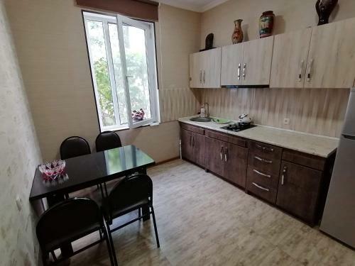 Hostal Ira & Vaso's Apart Hotel Borjomipark