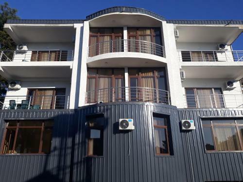 Hotel Gold Star