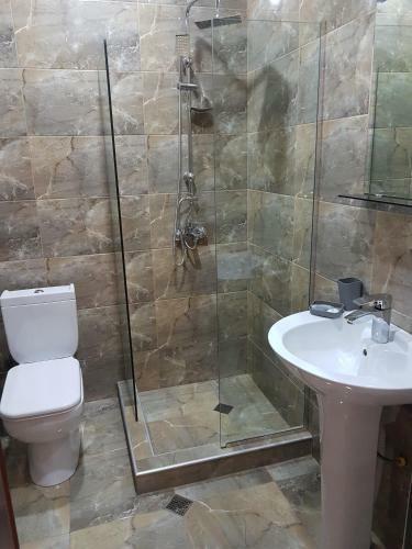 Hostal Shani