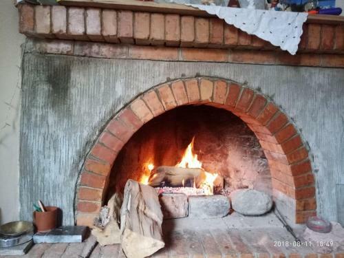 Hostal L House