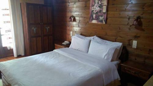 Hostal Xenonas Brizi