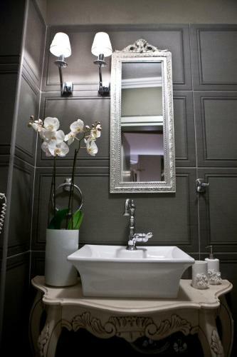 Melies Boutique Hotel