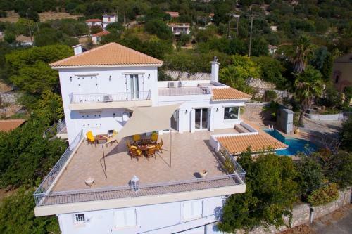 Villa Mantenouta