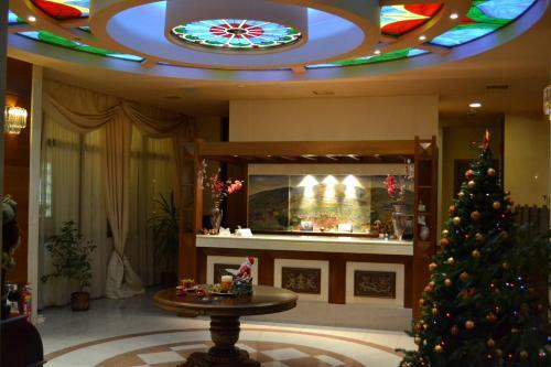 Elena Hotel