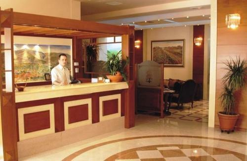 Elena Hotel