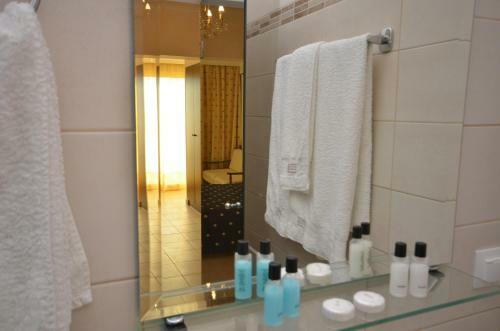 Apartamento Golden Fox Studios And Suites