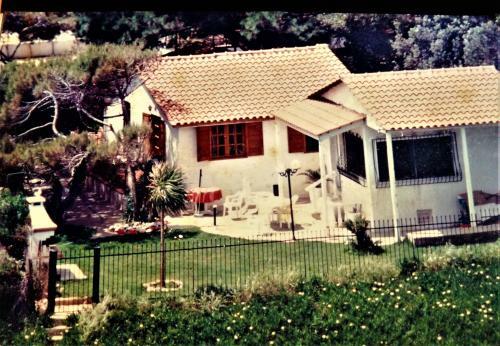 Poseidonas Apartments