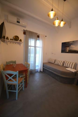 Hostal The Big Blue