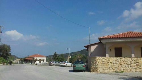 Anemos House