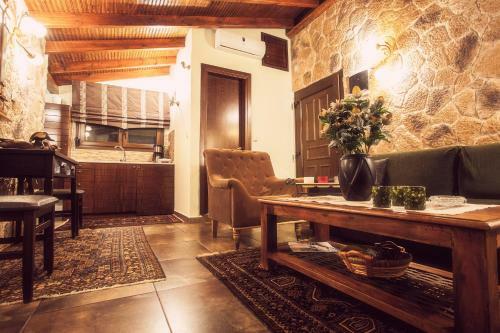 Hostal Militsa Guesthouse