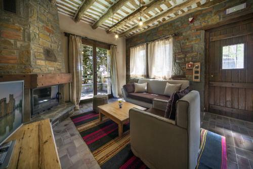 Hostal Montanema Handmade Village