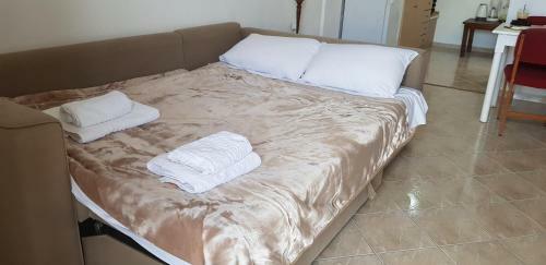 Nea Peramos Apartment 80m From The Beach