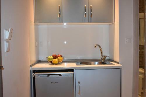 Marinis Boutique Aparthotel