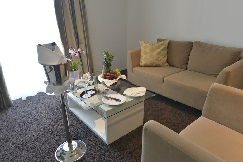 Hotel Swiss Star