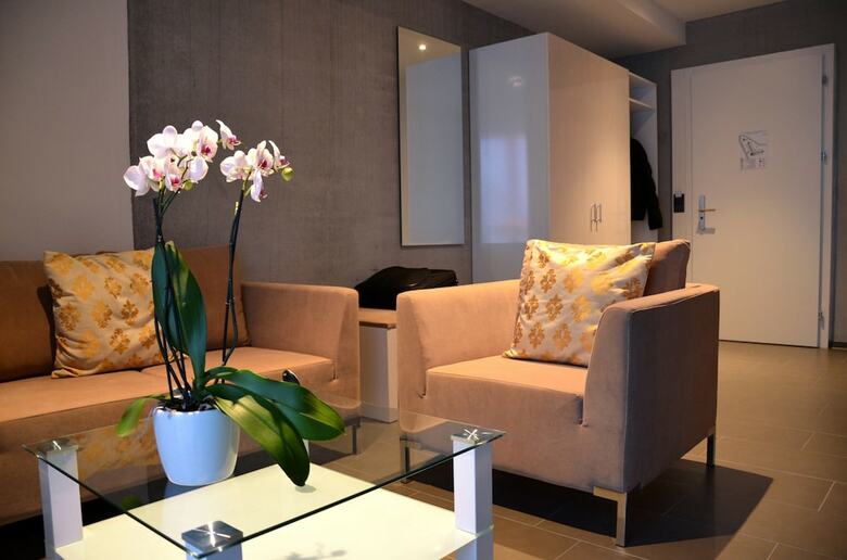 Hotel Swiss Star