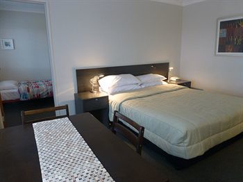 Motel Park Ridge Retreat