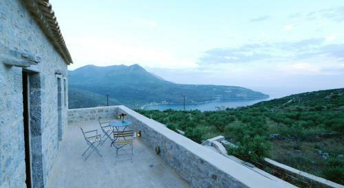 Xemoni Hotel