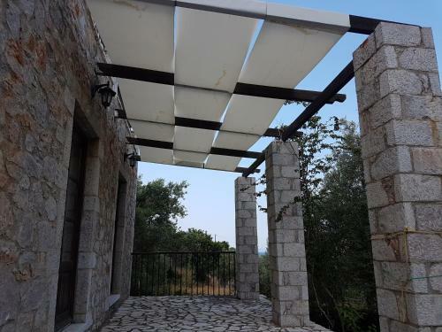 Villa Leonidio Stone House