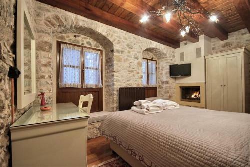 Hostal Petrinos Pyrgos