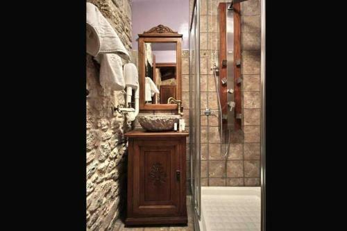 Hostal Petrinos Pyrgos