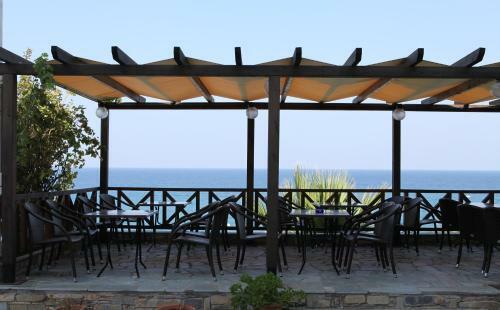 Golden Beach Hotel